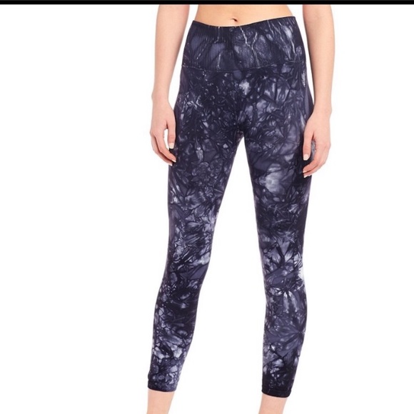 W/tag FP Movement Tie-Dye good karma set - Picture 4 of 5